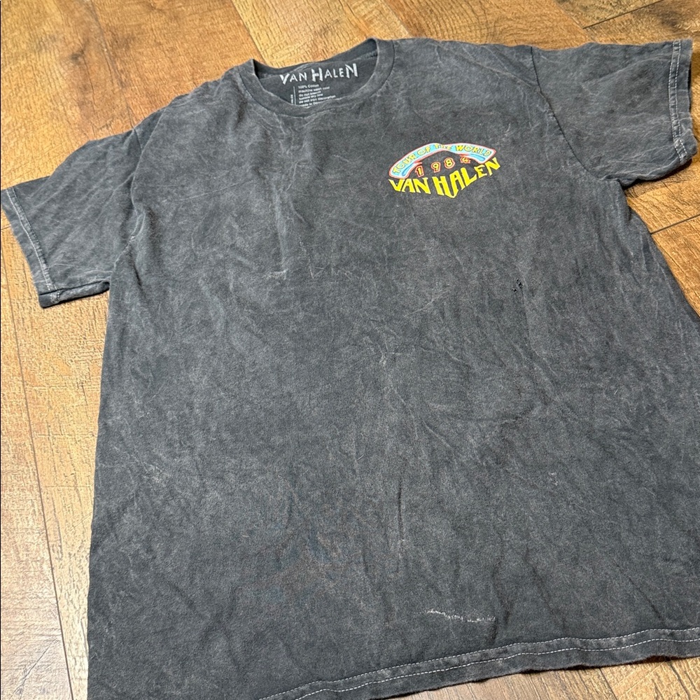 Van Halen tour of the world washed dye Band Tee Distressed dye size medium - Picture 3 of 7